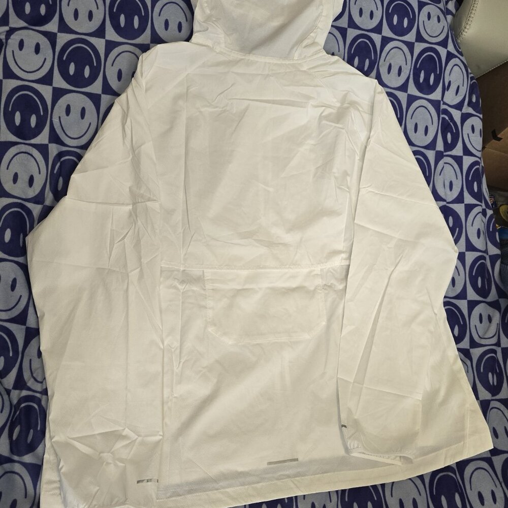 Nike Chicago Marathon Impossibly Light Mens Hooded Running 2XL Jacket HQ4267-100 - Picture 6 of 7